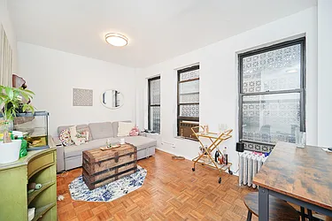 Rented by Living New York