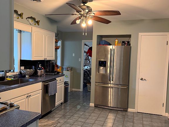 3rd image of 345 W Palmyra Dr