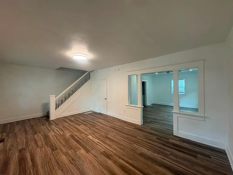 2857 Indianapolis Ave — Photo 3