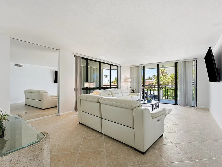 2800 N Highway A1A #201 — Photo 11