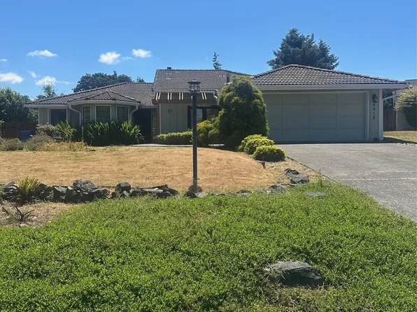 9912 72nd Street SW, Lakewood, WA 98498