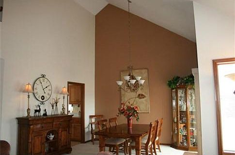 5th image of 105 Sunrise Ln