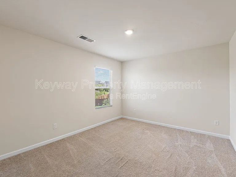 3262 Carmine Ave — Photo 18