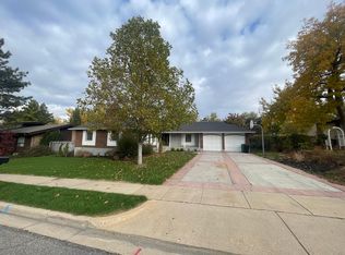 116 W 1500 N, Centerville, UT 84014