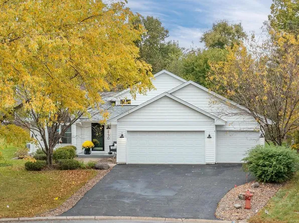 2170 Wellers Cir, Chaska, MN 55318