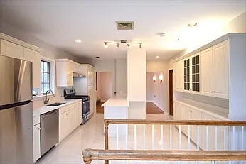 Building Photo - 144-146 Cleveland Ave #2