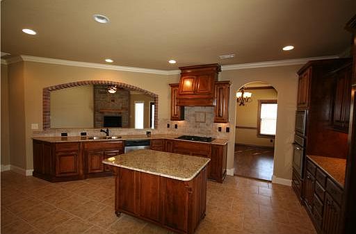 3rd image of 6108 Valley Forge Dr