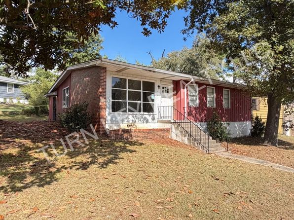 1001 Hillandale Dr