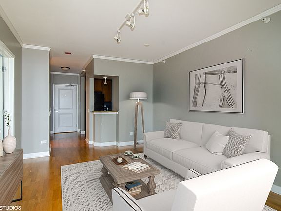 2nd image of 200 N Jefferson St APT 1105