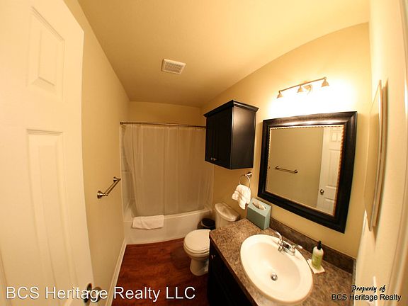5th image of 701 Gaytha Cir APT D