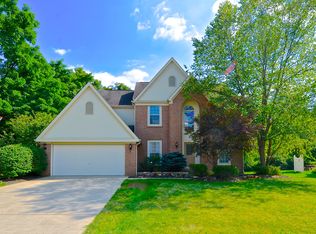 7877 Oak Valley Rd, Reynoldsburg, OH 43068