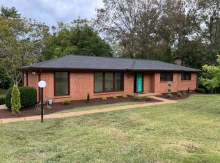 204 Fonnic Dr, Goodlettsville, TN 37072