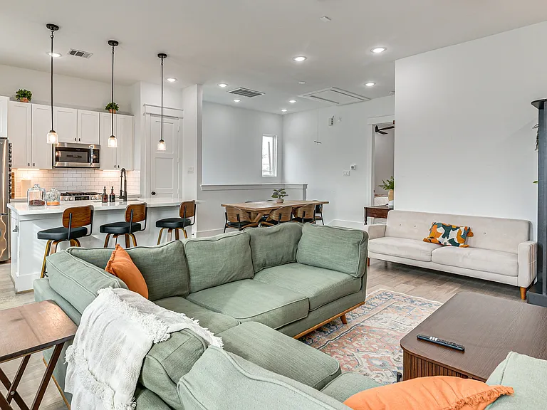 1503 Egypt St — Photo 7
