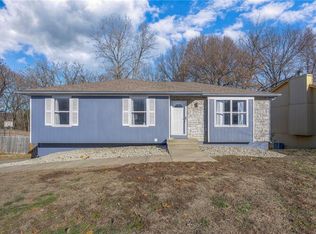1108 NE Lindsay Ave, Lees Summit, MO 64086