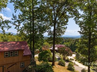 95 Pine Tree Dr, Candler, NC 28715