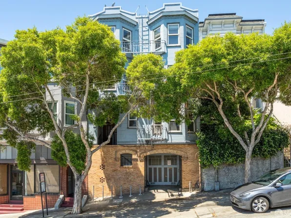 328-332 Castro St, San Francisco, CA 94114