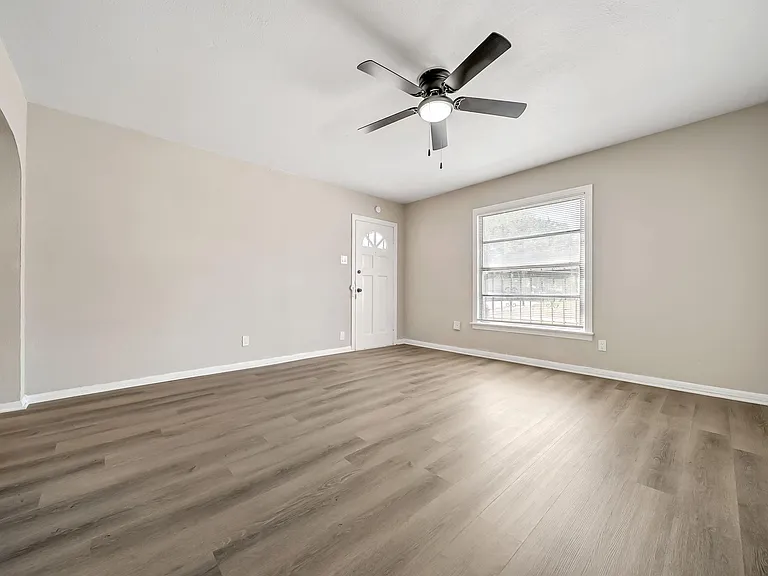 2619 Nettleton St #1 — Photo 25