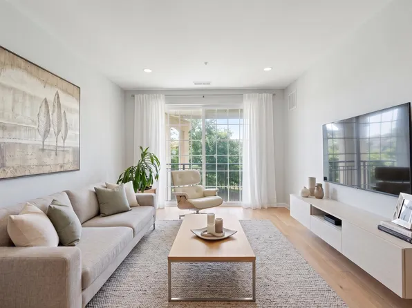 443 2nd Street image 1 of 15
