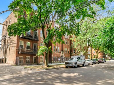 3425 W Berteau Ave UNIT 2, Chicago, IL, 60618