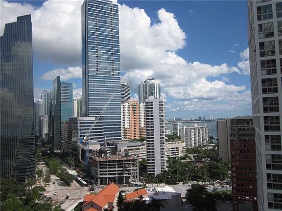 4th image of 1581 Brickell Ave APT 1708