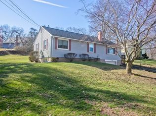 36 W View Dr, Enfield, CT 06082