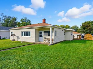 1321 Raymond Dr, Montgomery, IL 60538