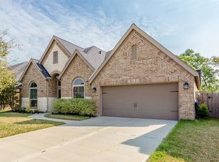 4107 N Creekmont Dr, Fresno, TX 77545