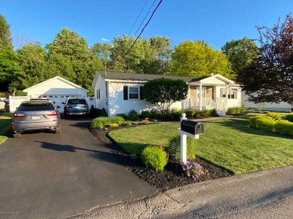 225 Terrace Ave, Trucksville, PA 18708
