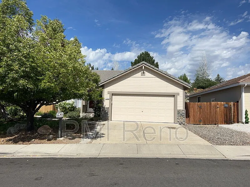 2789 Montego Dr photo 1