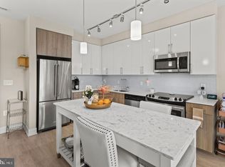 145 Riverhaven Dr UNIT 548, National Harbor, MD 20745