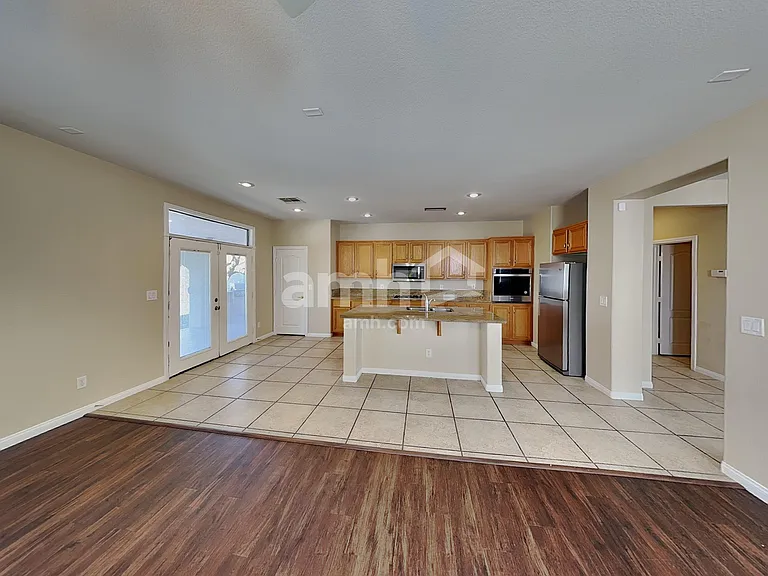 903 Golden Poppy St — Photo 6