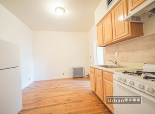 538 Gates Ave APT 2B, Brooklyn, NY 11221