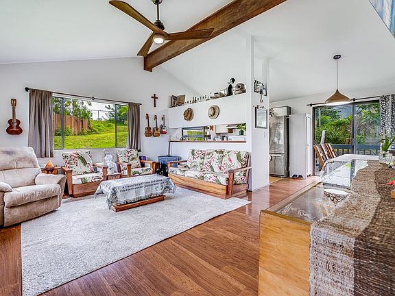 2nd image of 1088 Mamalu Pl