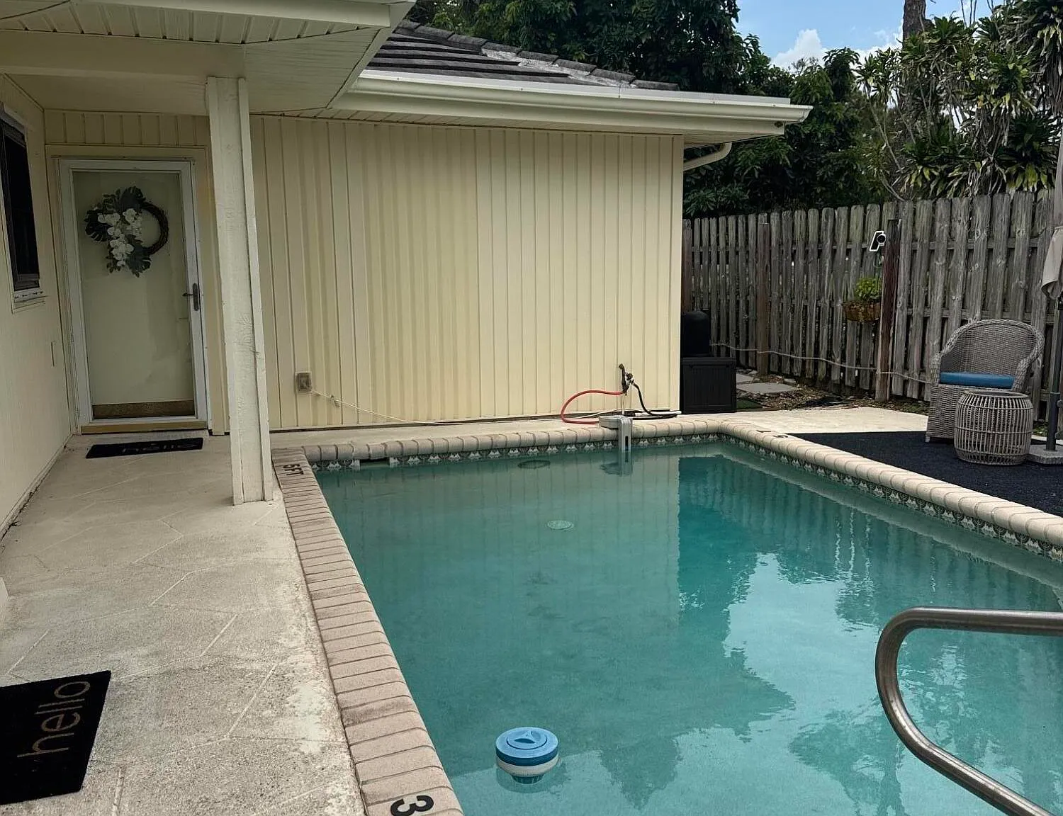 2 bed, 2.0 bath, 1812 sqft, $5,000 — Photo 1