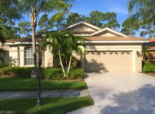 4847 Cerromar Dr, Naples, FL 34112