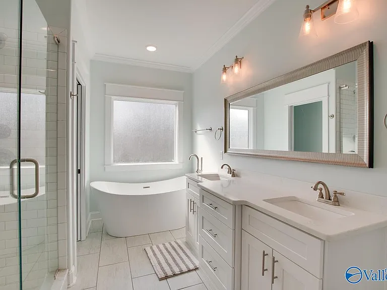 1405 Stevens Ave NE — Photo 18