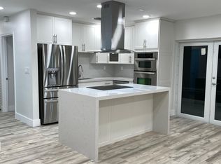 18740 SW 94th Ave, Cutler Bay, FL 33157