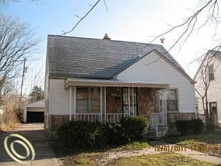2nd image of 19720 Marx St