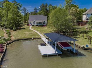 227 Lakecrest Dr, Milledgeville, GA 31061