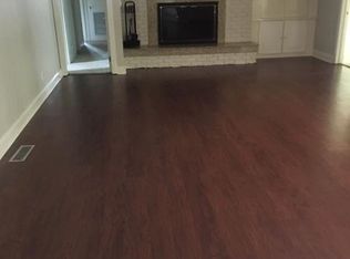 1276 Honeysuckle Rd, Dothan, AL 36305