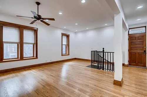 934 N Hoyne Ave #1R — Photo 7