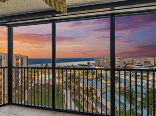 5880 Midnight Pass Rd APT 910, Sarasota, FL 34242