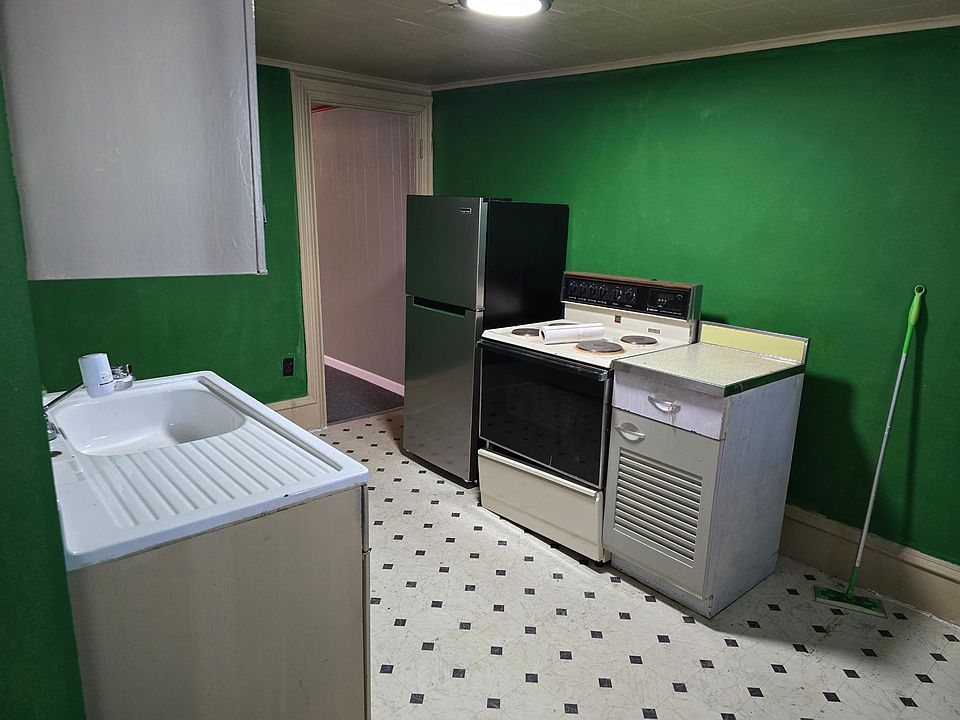 212 W Market St, Pottsville, PA 17901 Zillow