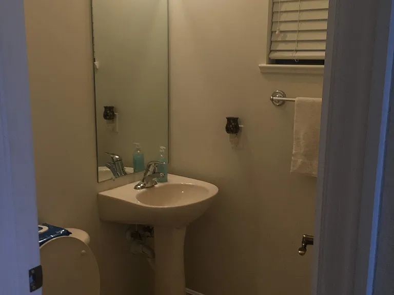 4820 SW 17th Pl — Photo 10