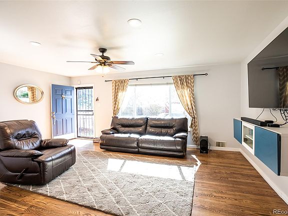 3rd image of 6728 Newman St
