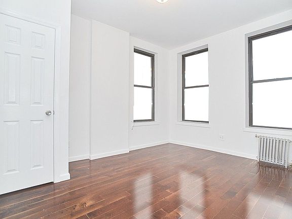 3rd image of 2657 Frederick Douglass Blvd #7