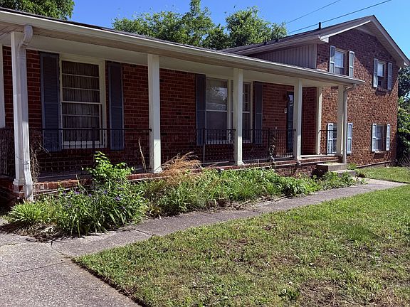 2nd image of 2945 Edge Moor Dr