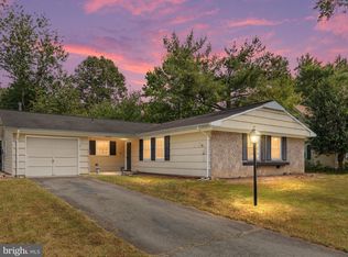 4405 Manor Hall Ln, Fairfax, VA 22033