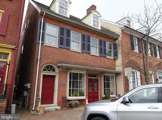 208 Delaware St APT 2, New Castle, DE 19720