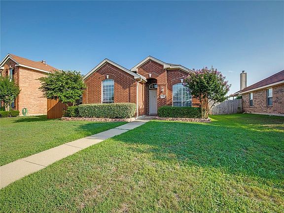 3rd image of 3312 Aqueduct Ct